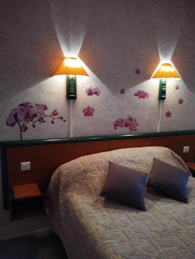 Hotel Moderne Prades-d'Aubrac エクステリア 写真